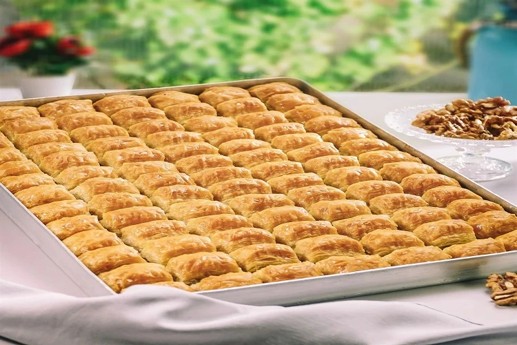 İstanbul Toptan Cevizli Baklava