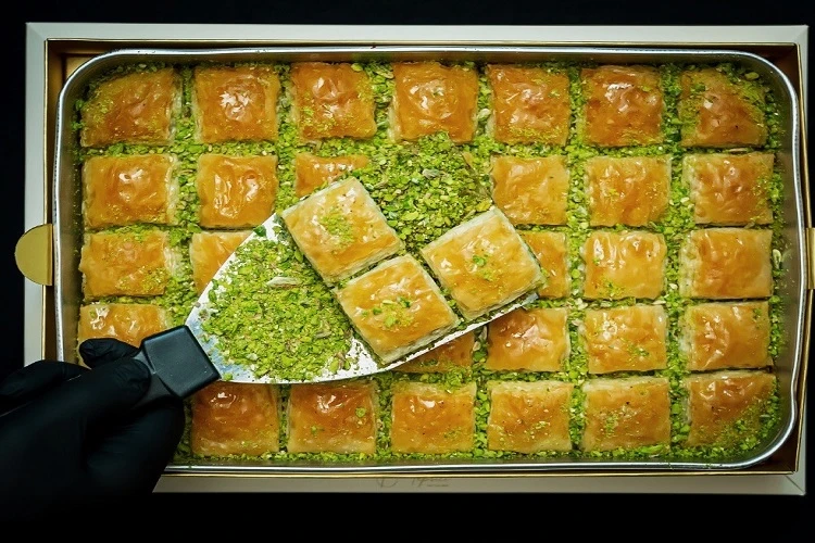 İstanbul Toptan Fıstıklı Baklava